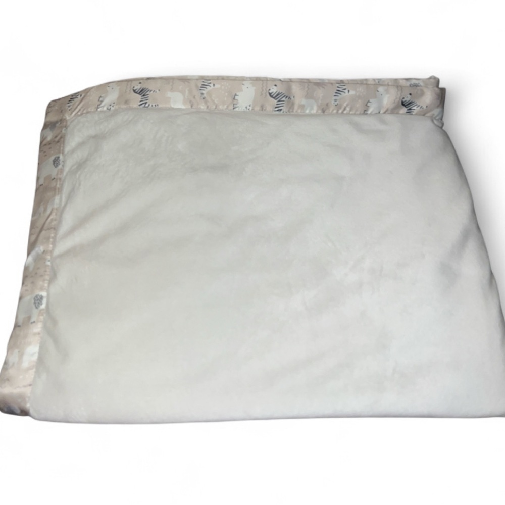 Modern Moments By Gerber Ivory Plush Baby Blanket Satin Trim Safari Animals